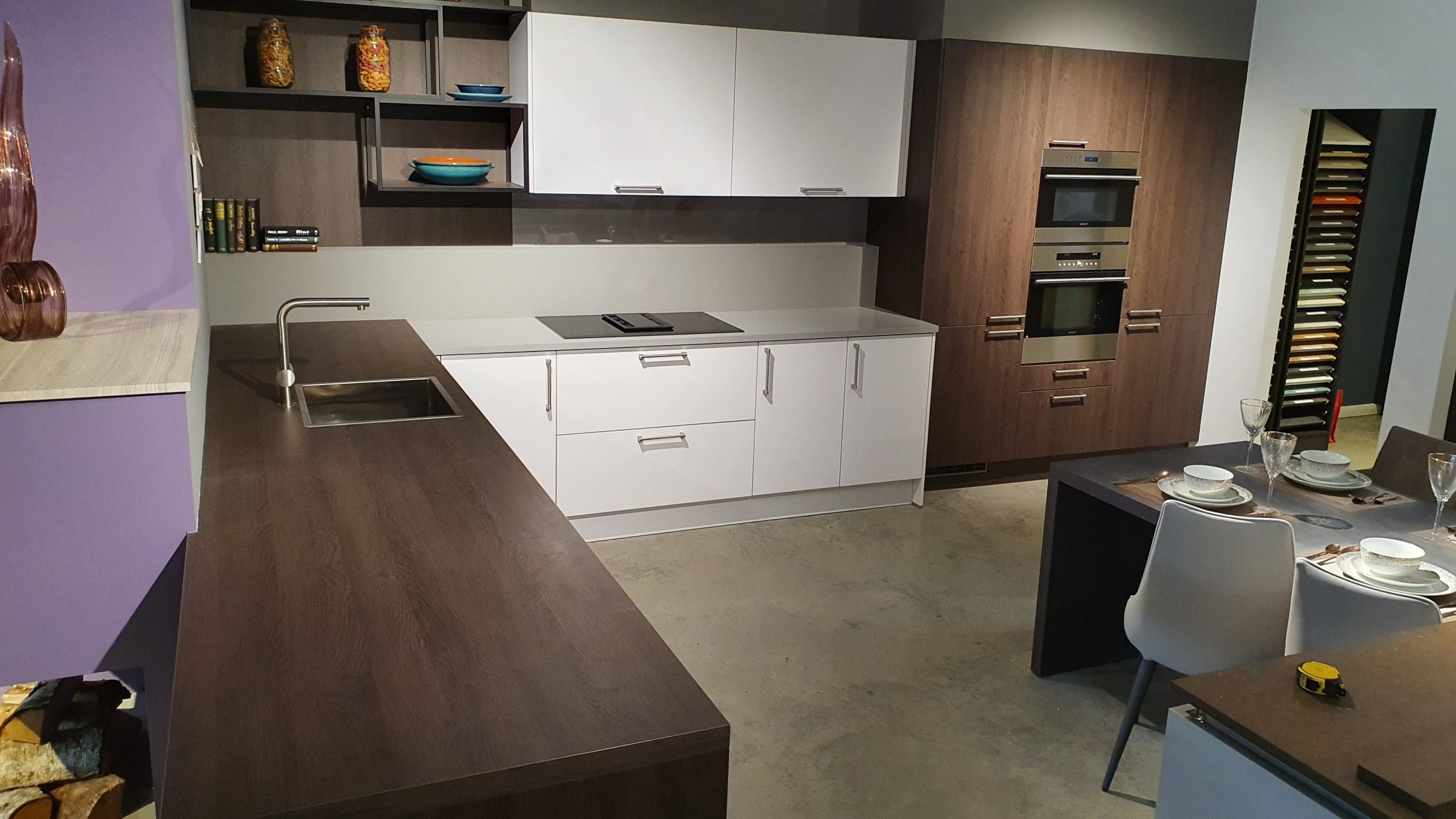 Ex Display Hacker Laser Soft Matt Polar White & Toronto Nougat Oak